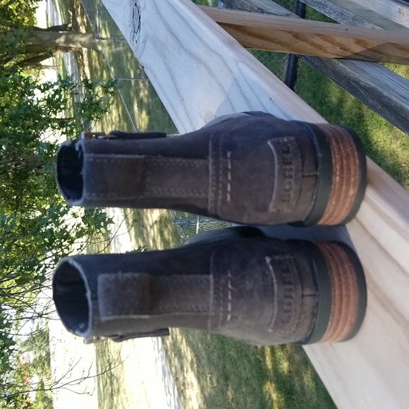 Sorel booties - Picture 3 of 4